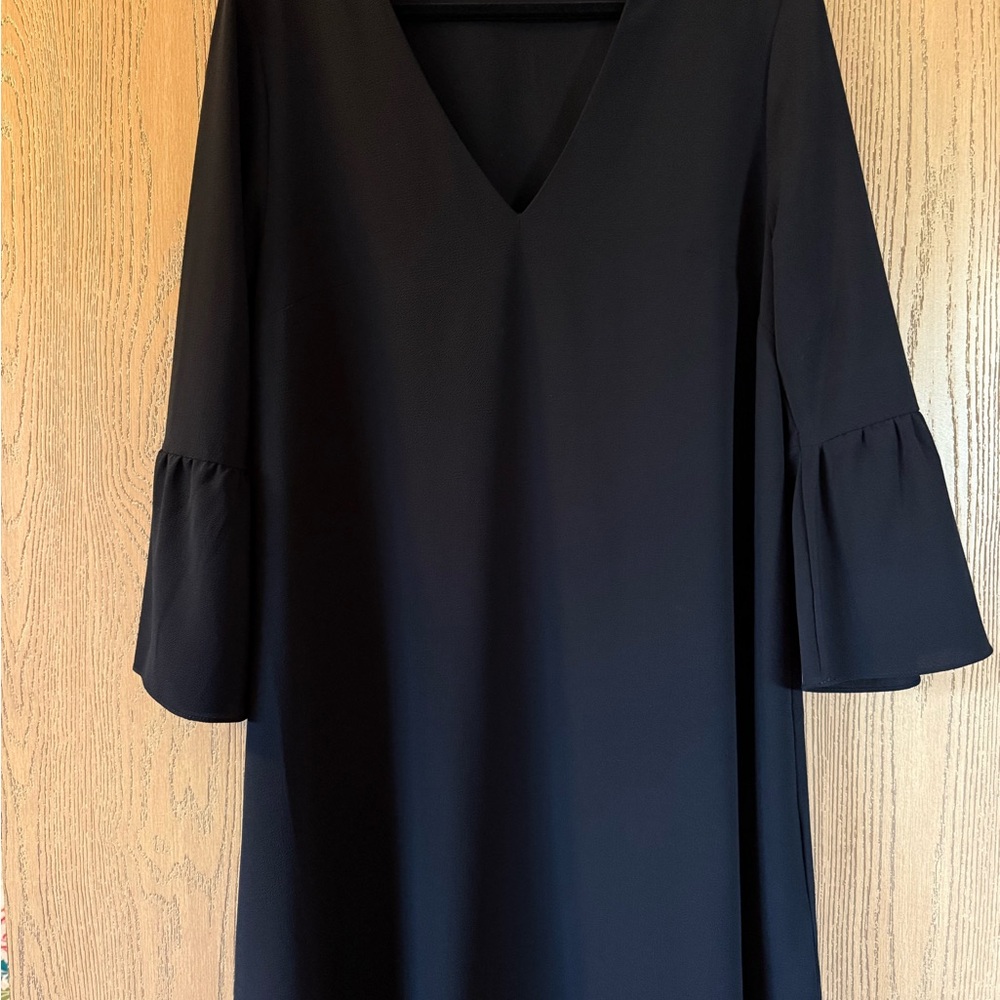 H&M Black V-Neck Dress
